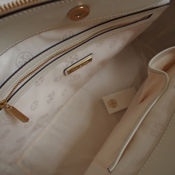 Tory Burch Robinson Double Zip-New IvoryLarge - Picture 7 of 8